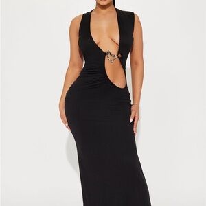 Elegant Black Sleeveless Dress